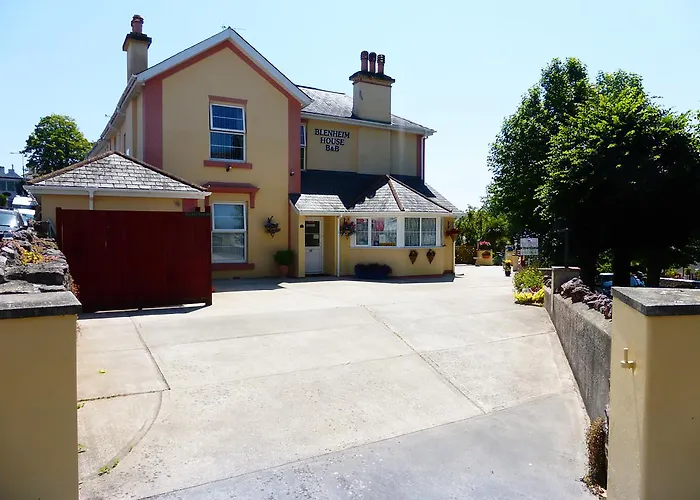 Blenheim House Bed & Breakfast Torquay